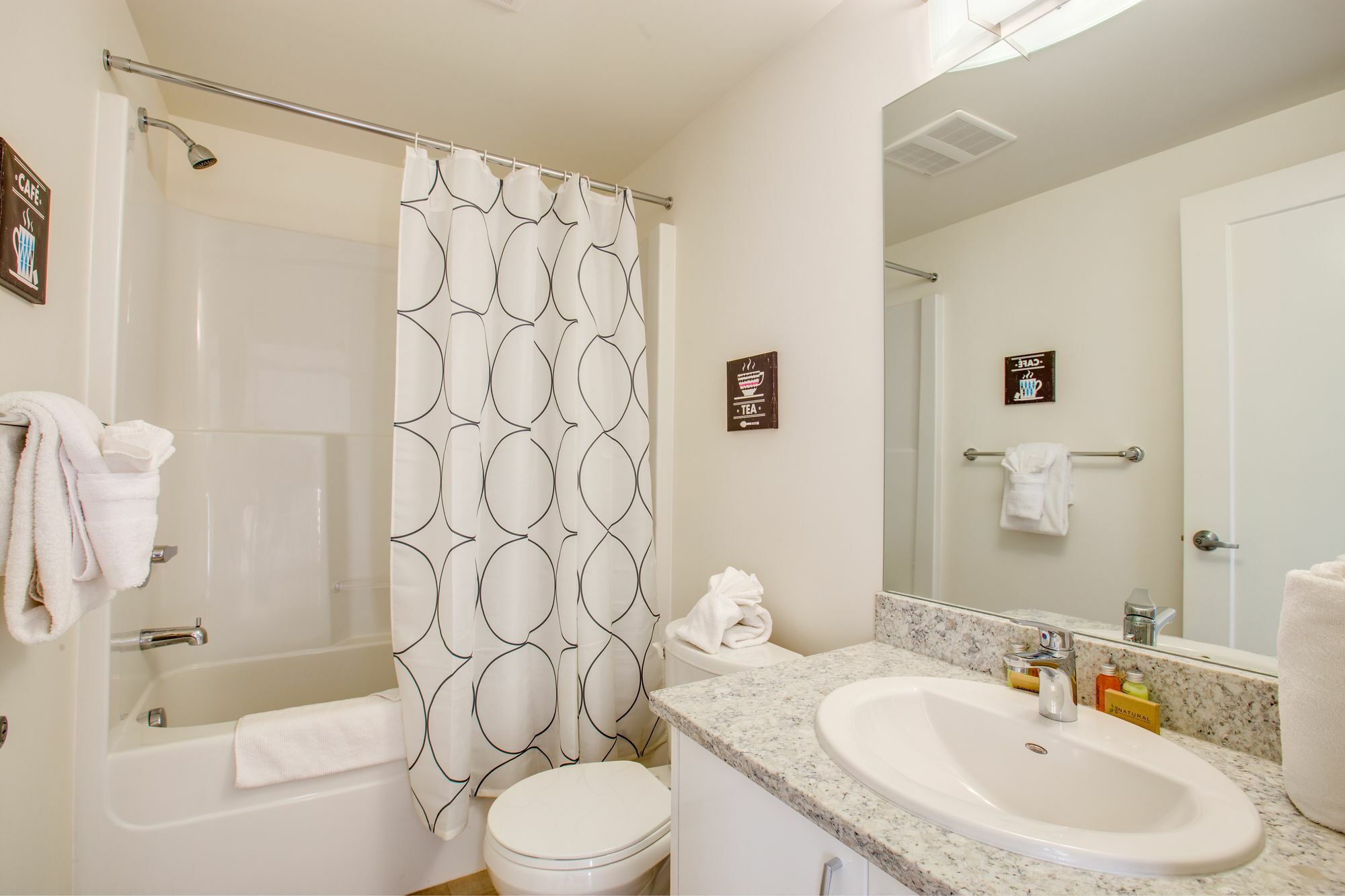 Suite Digs N3 YYC Esterno foto