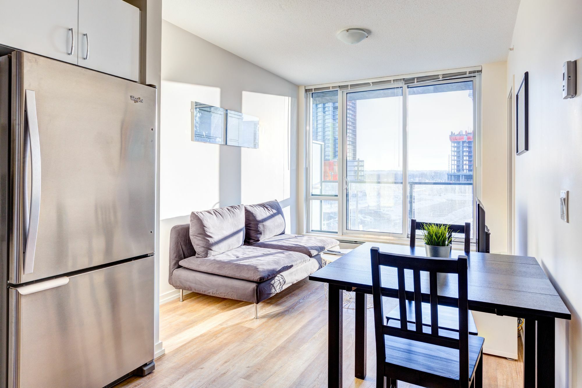 Suite Digs N3 YYC Esterno foto