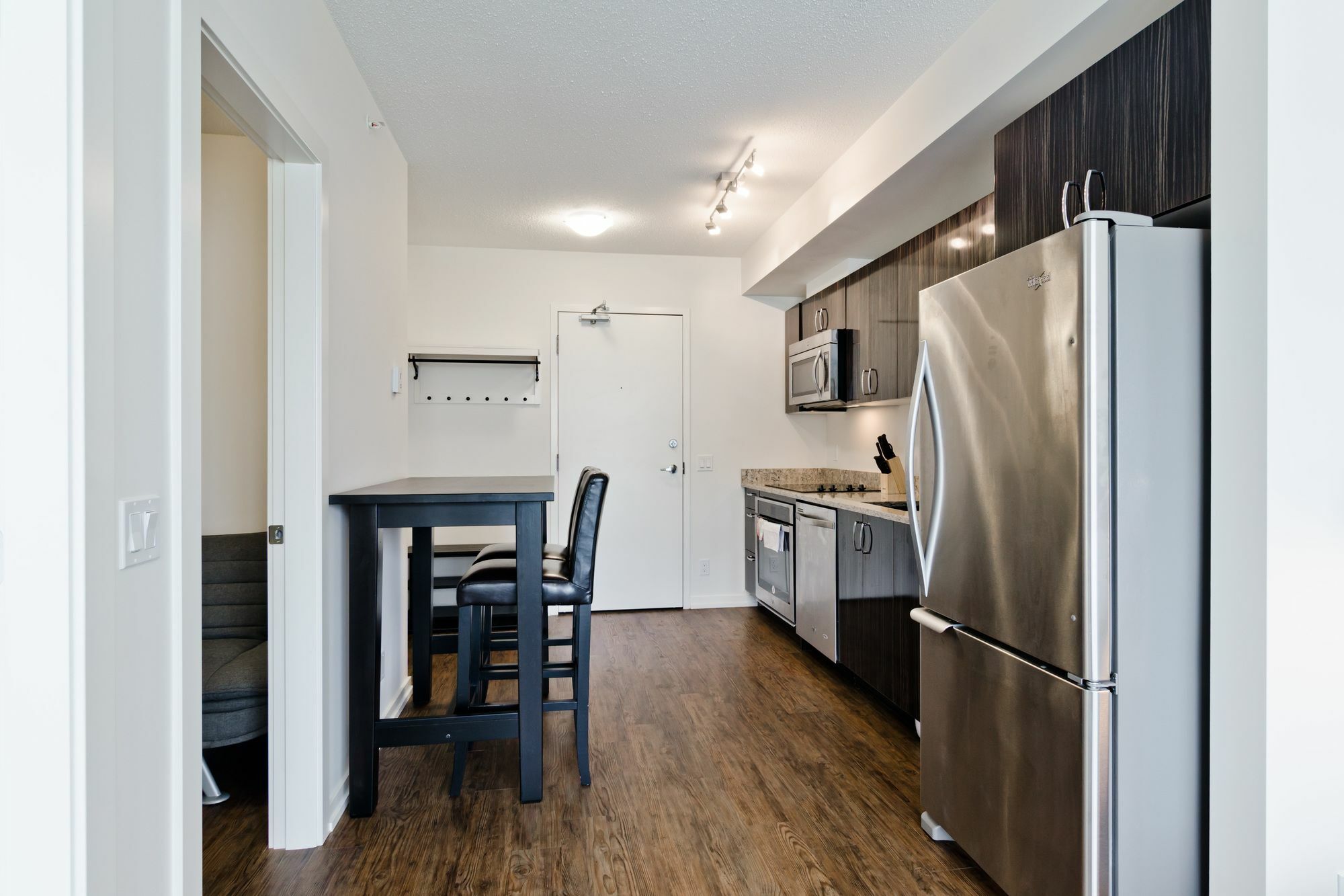Suite Digs N3 YYC Esterno foto