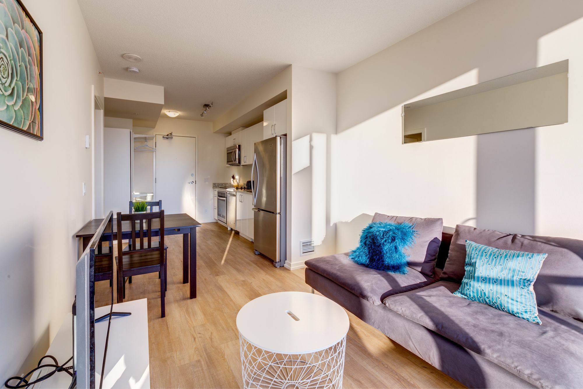 Suite Digs N3 YYC Esterno foto